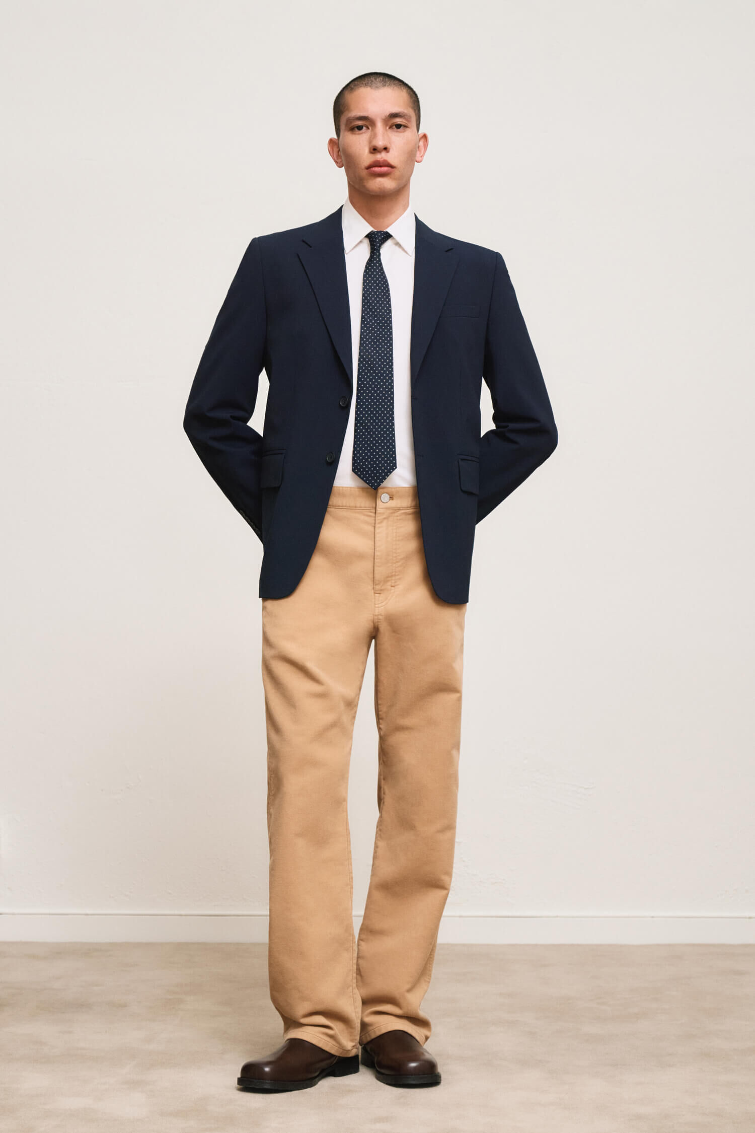 FilippaK AW25 2x3 PRE Wardrobe 01 Tailored Business-man